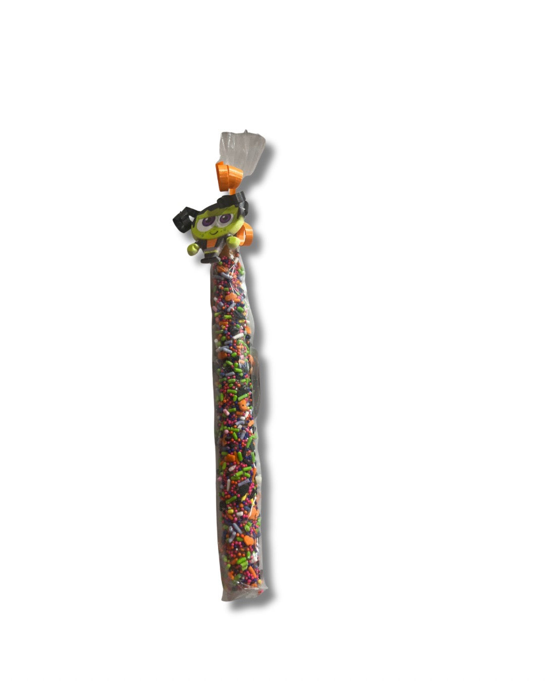 Halloween pretzel rod with ring