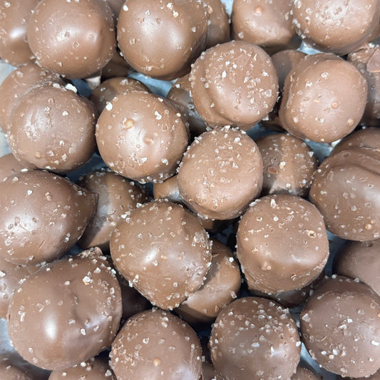 Milk Chocolate Sea Salt with Vanilla Buttercream